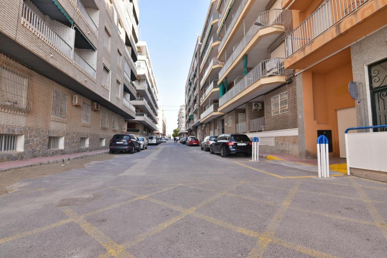 Apartamento Gregorio ตอร์เรเวียคา ภายนอก รูปภาพ