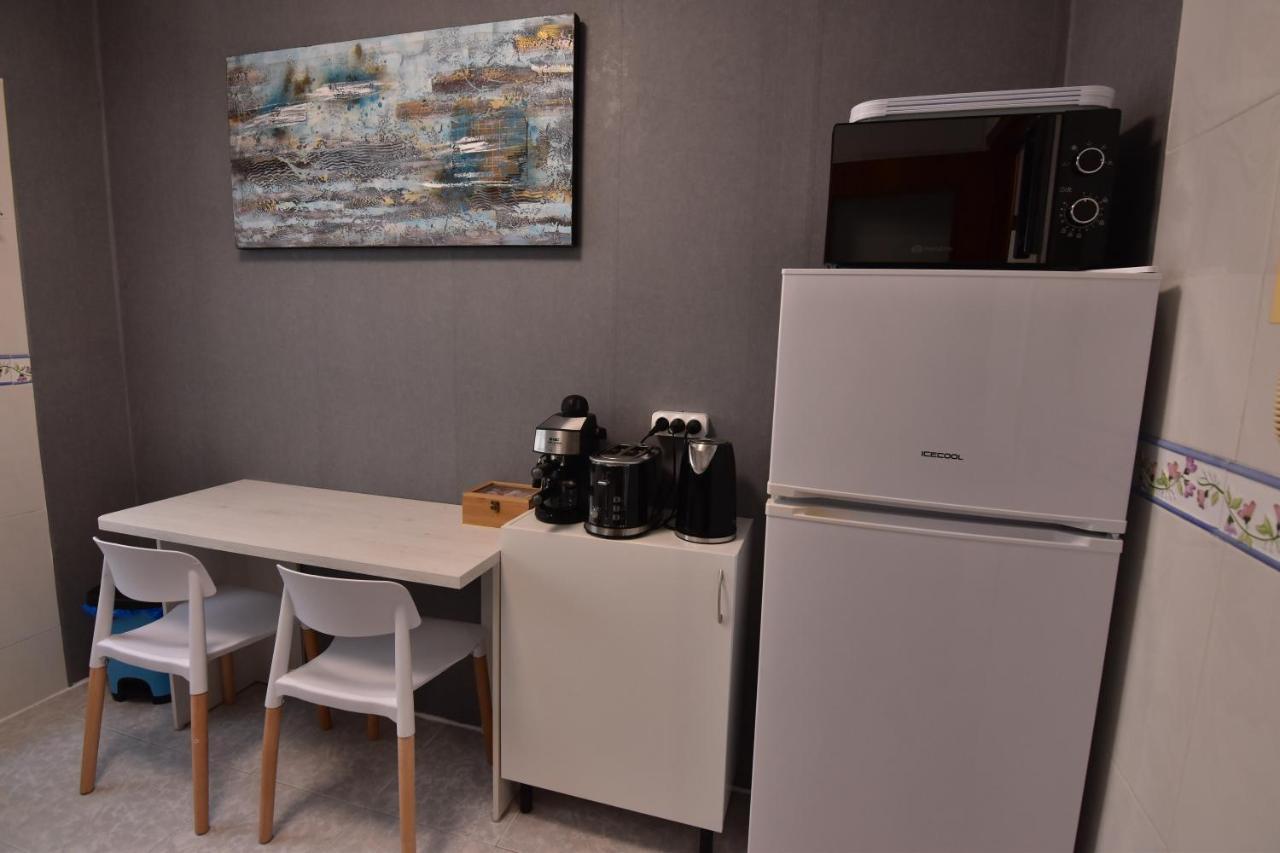 Apartamento Gregorio ตอร์เรเวียคา ภายนอก รูปภาพ