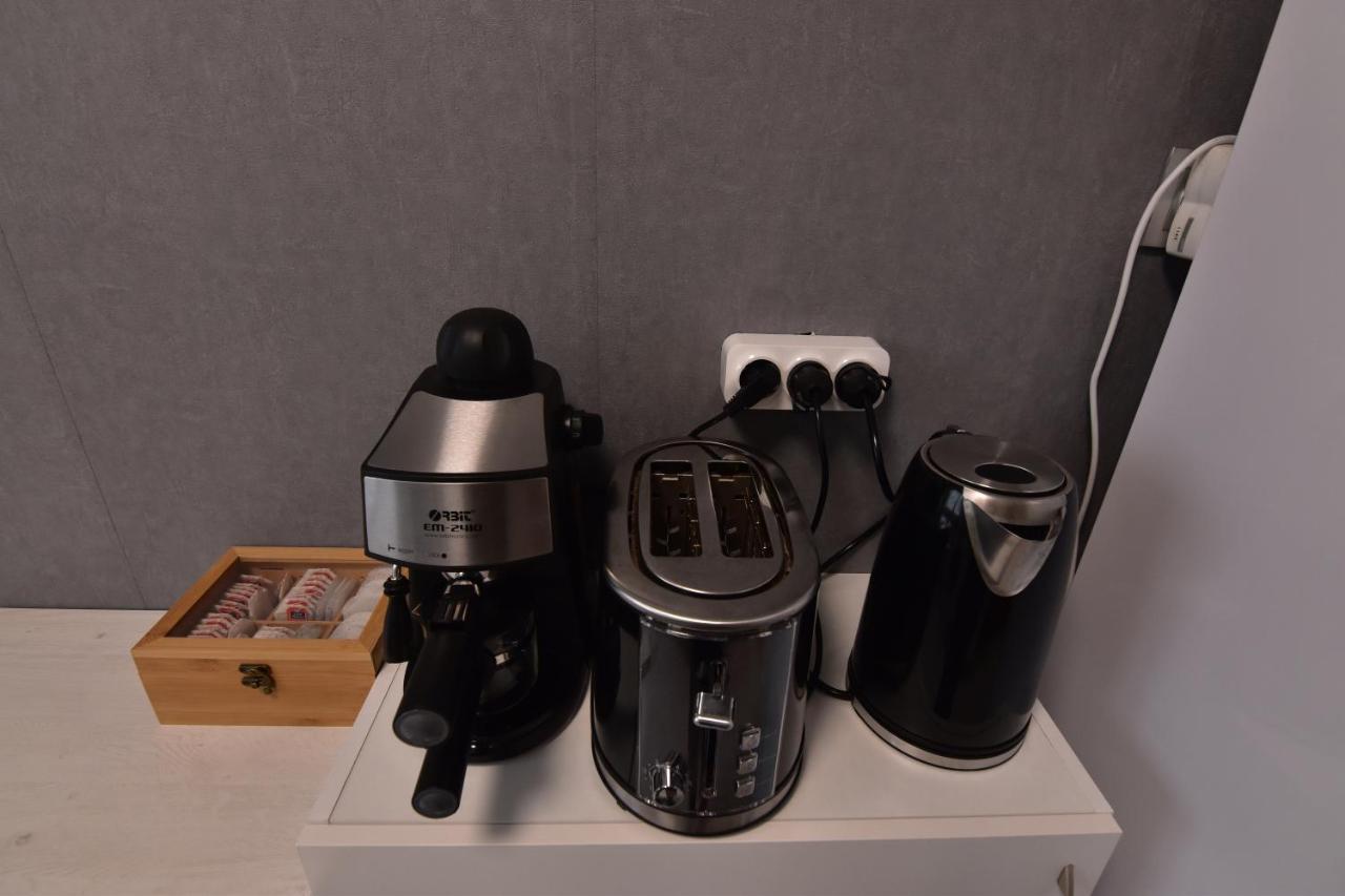 Apartamento Gregorio ตอร์เรเวียคา ภายนอก รูปภาพ